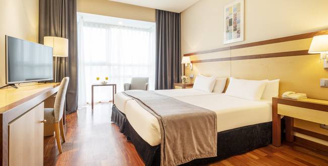 Hotel ILUNION Pío XII Madrid Hotel ILUNION Pío XII Madrid